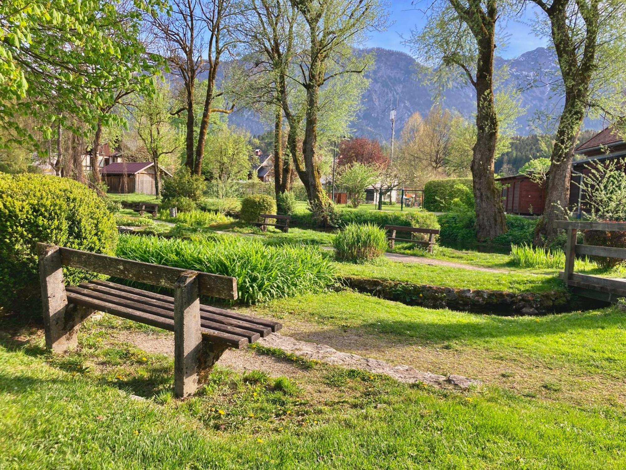 Whats-App Self-Check-In - Villa Maria Theresia Bad Goisern am Hallstättersee Exterior foto