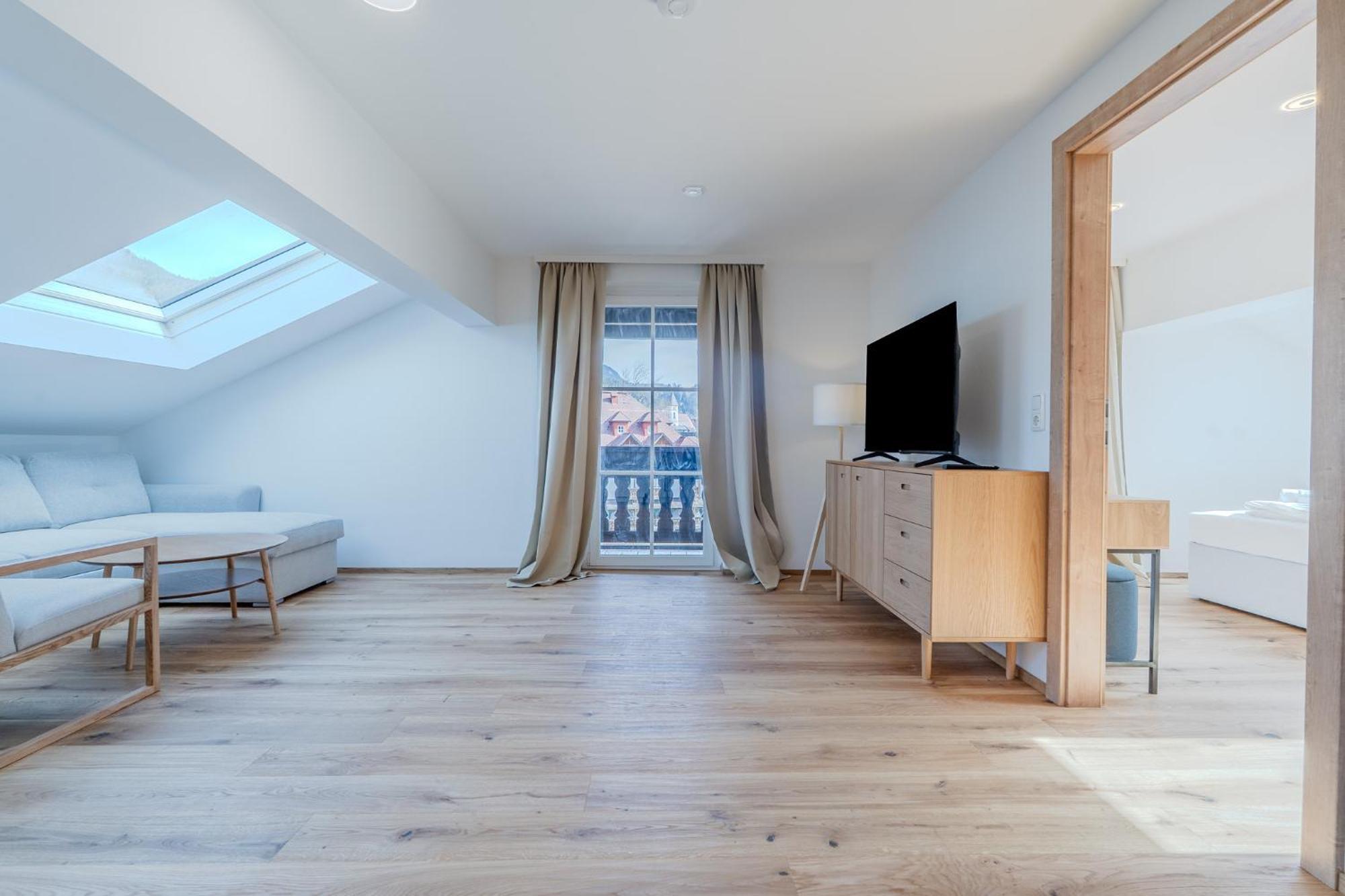 Whats-App Self-Check-In - Villa Maria Theresia Bad Goisern am Hallstättersee Zimmer foto