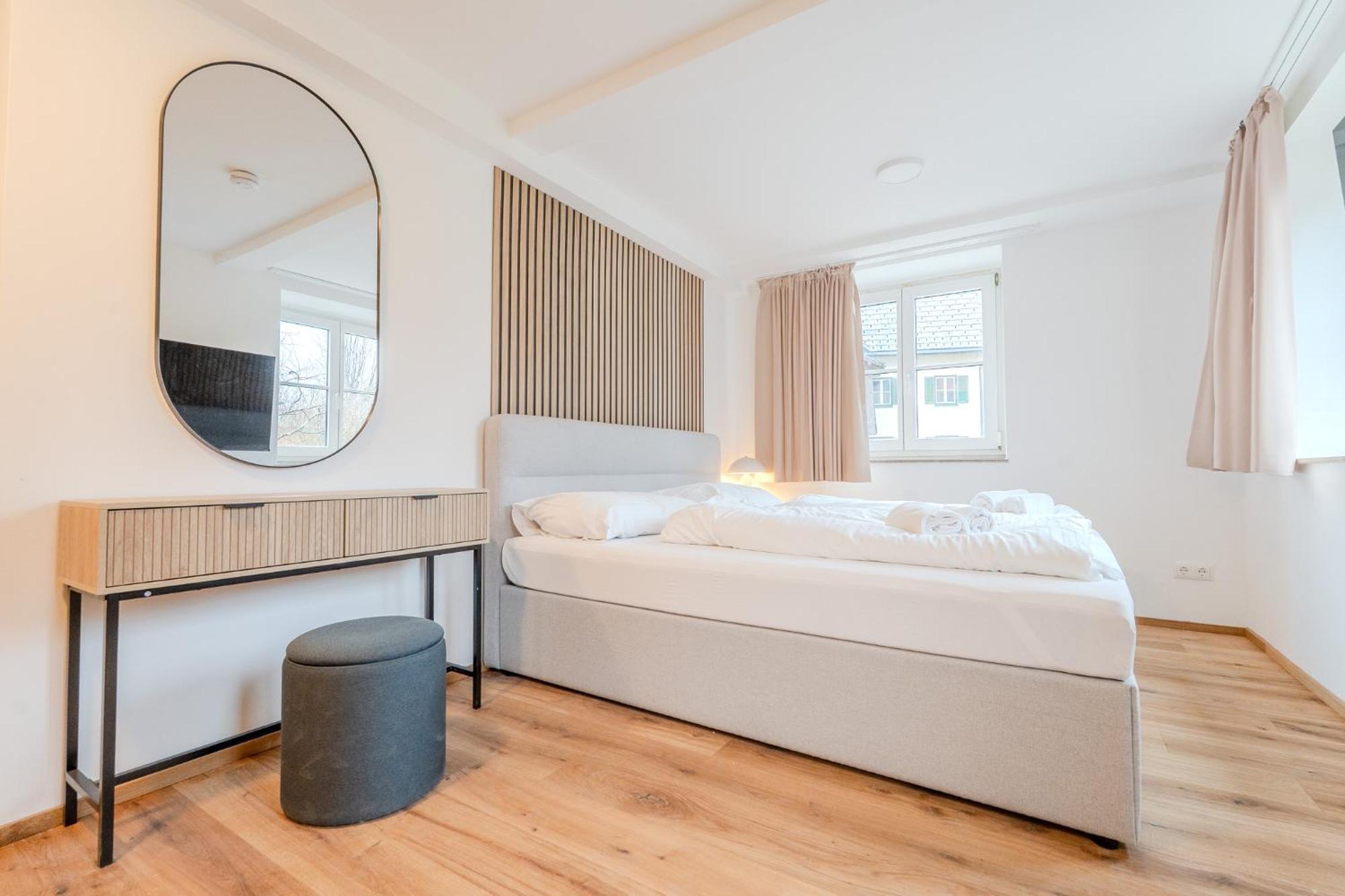 Whats-App Self-Check-In - Villa Maria Theresia Bad Goisern am Hallstättersee Zimmer foto