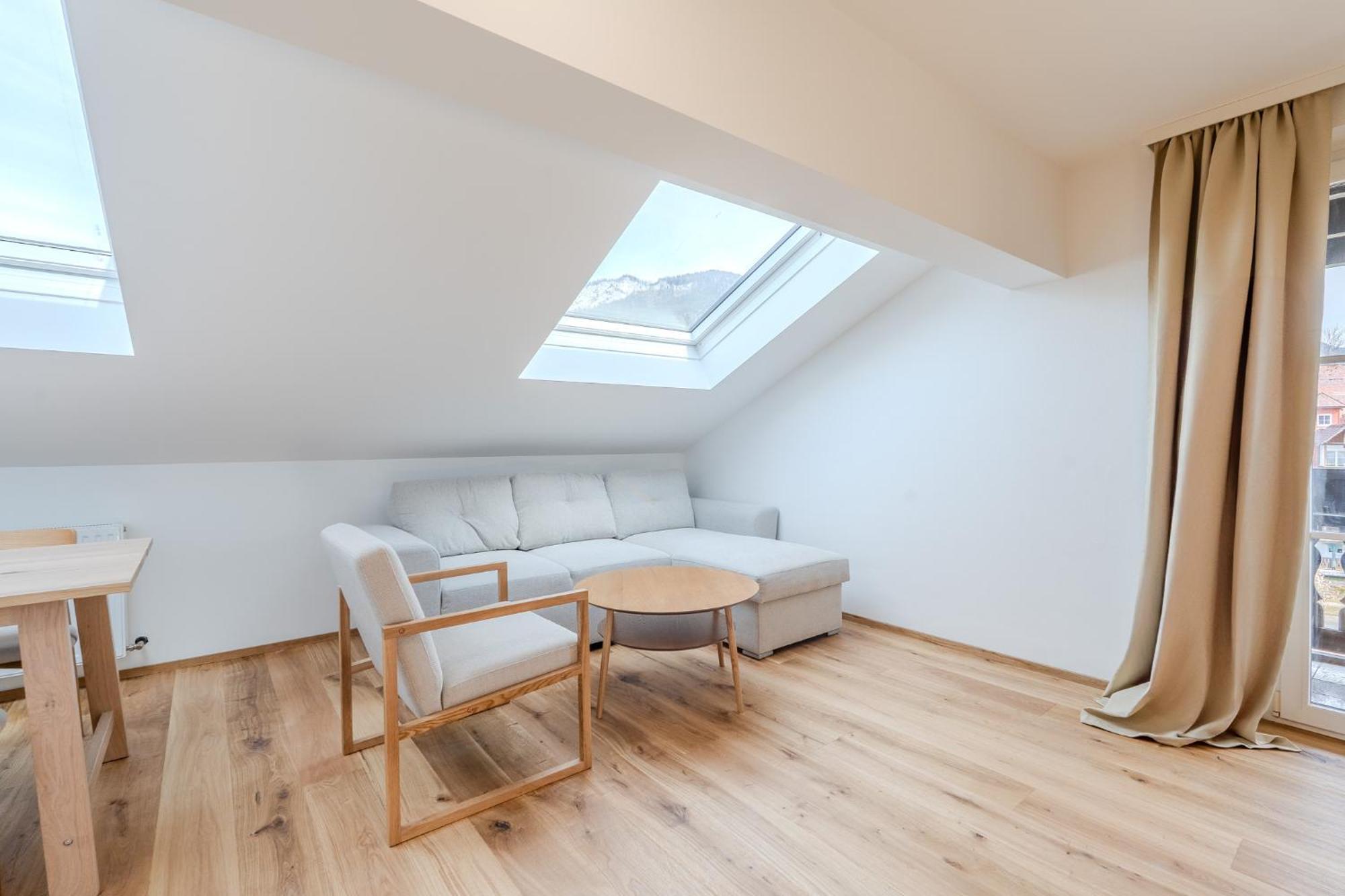 Whats-App Self-Check-In - Villa Maria Theresia Bad Goisern am Hallstättersee Zimmer foto