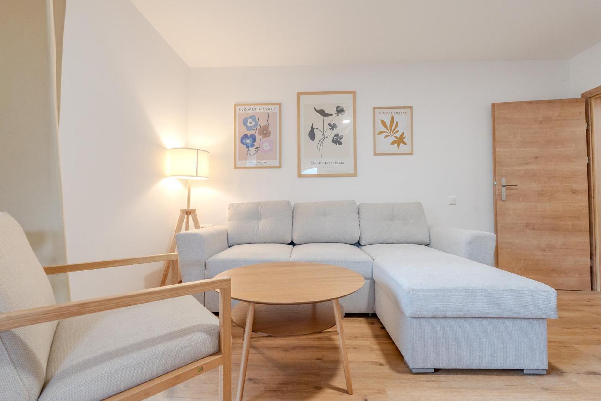 Whats-App Self-Check-In - Villa Maria Theresia Bad Goisern am Hallstättersee Zimmer foto